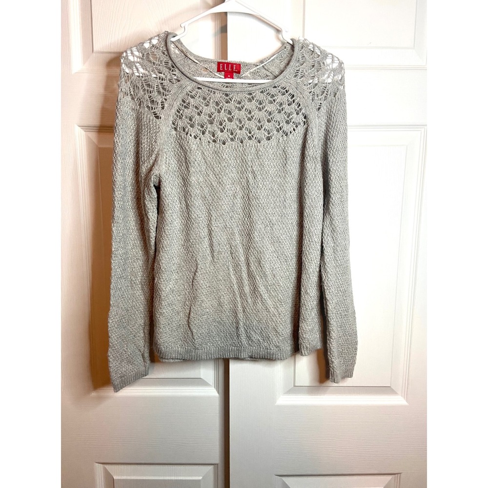 ELLE Light Gray Crochet Lace Yoke Popcorn Knit Sweater Crew Neck Boho